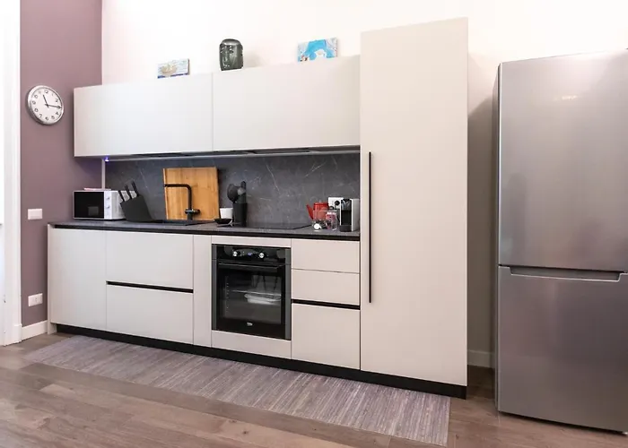 Household Settembrini 4* Milano