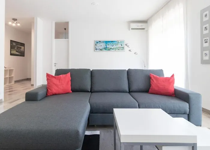 Italianway Easy - Amedeo D'aosta 9 *