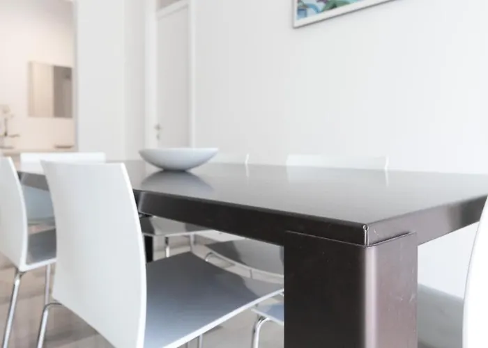 Italianway Easy - Amedeo D'aosta 9 *