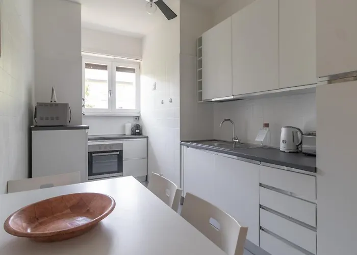 Italianway Easy - Amedeo D'aosta 9 * מילאנו