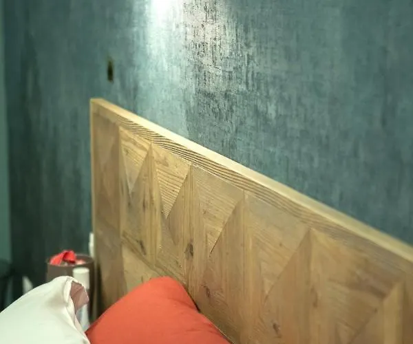 Affittacamere Household Settembrini Milano