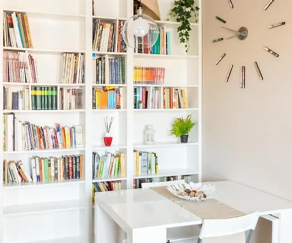 Rosselli 13 Appartamento Milano