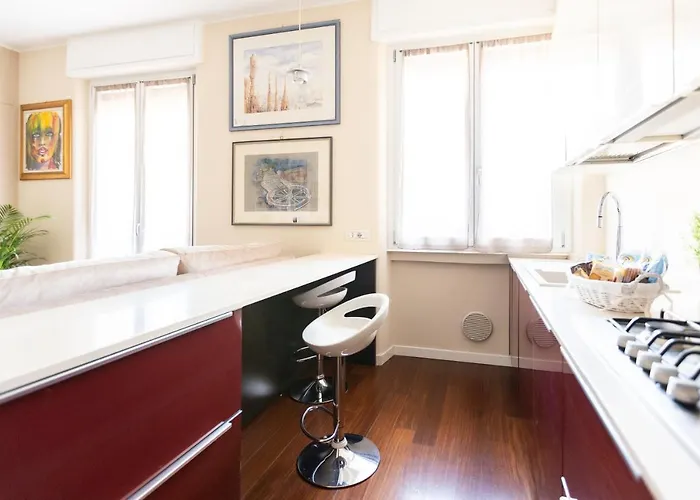 Rosselli 13 Appartamento Milano