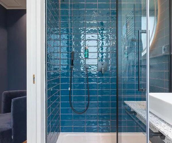 Boutique Martini 17 Hotel 3*