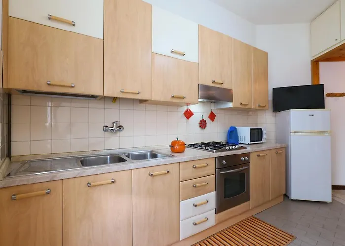 Primopiano - Pellegrino Rossi A * Milano