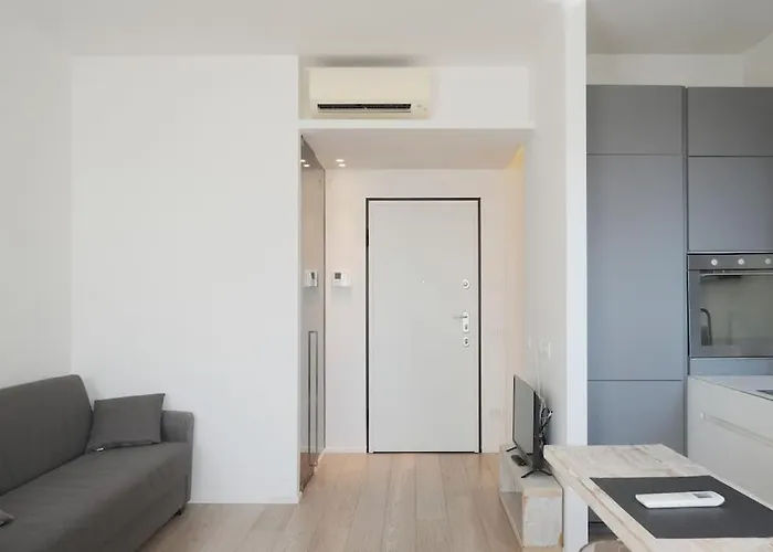 Orea Spiti- Modern Mantegna Arco Della Pace District Daire