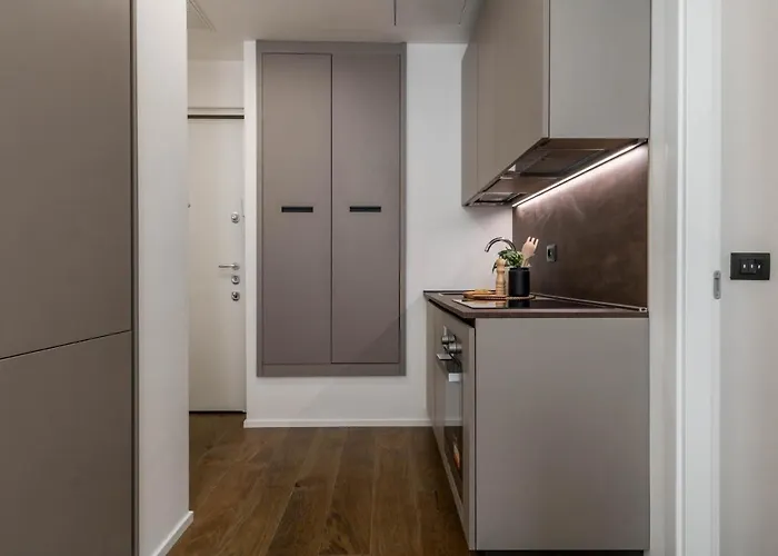 Hostmate - - Disciplini - Duomo *