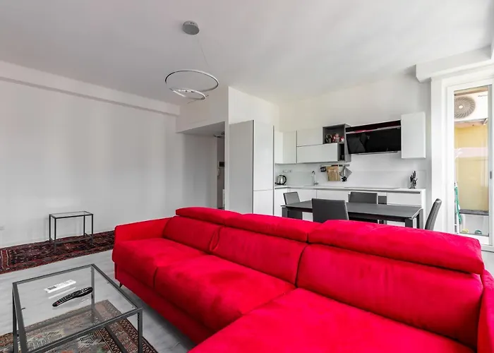 Apartmán Guesthost - Garibaldi & Gae Aulenti Modern With Private Parking!