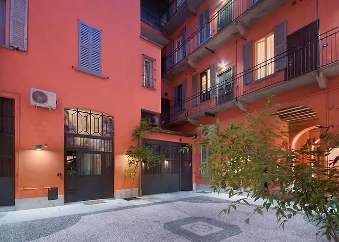 Romantic Loft Porta Venezia Διαμέρισμα *