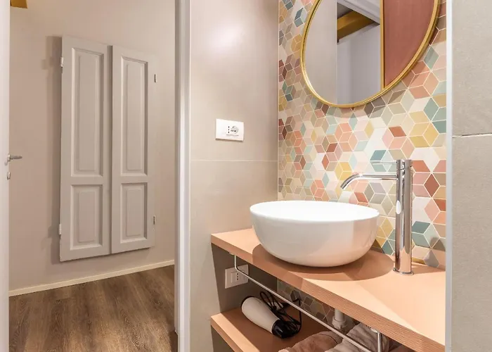 Casa Olfinia - Cosy On The Canal 아파트