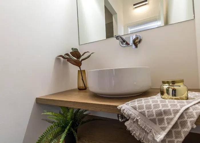 Hostmate - - Disciplini - Duomo *