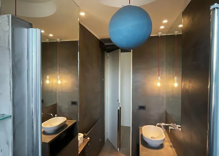 Orea Spiti- Modern Mantegna Arco Della Pace District *