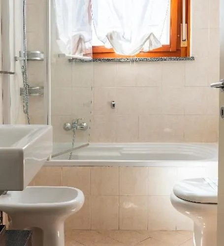 Casti - Mm3 Comasina Mediolan