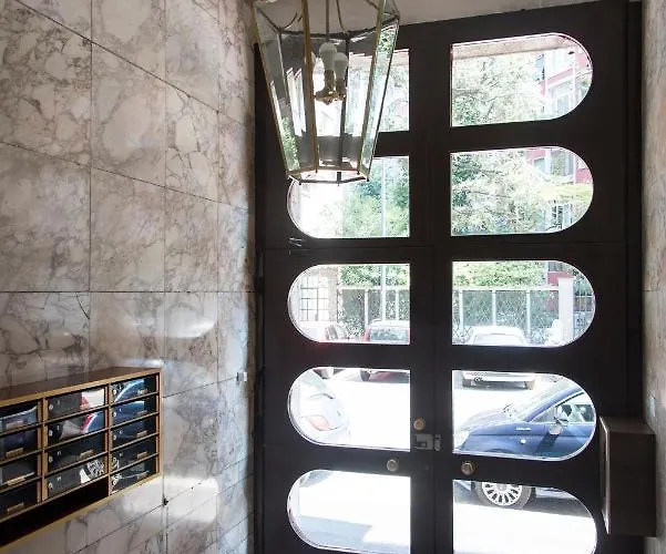 Youhosty - Paoli 3 Apartment *