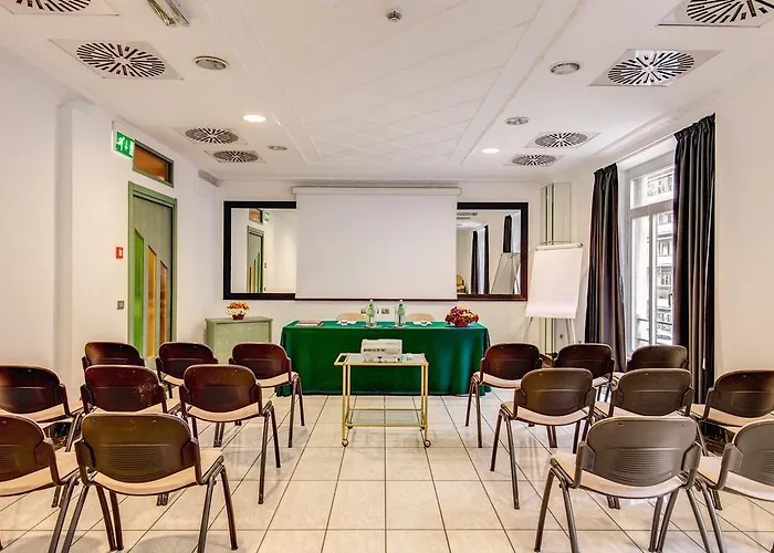 Otel Ih Puccini Milano