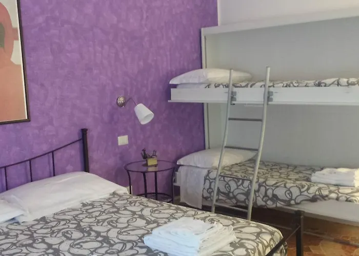 Alojamento de Acomodação e Pequeno-almoço Luci A San Siro