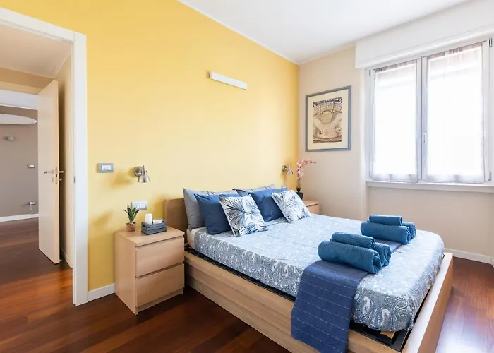 Appartamento Rosselli 13 *