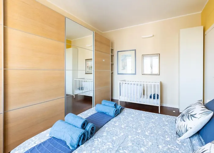 Rosselli 13 Appartamento Milano