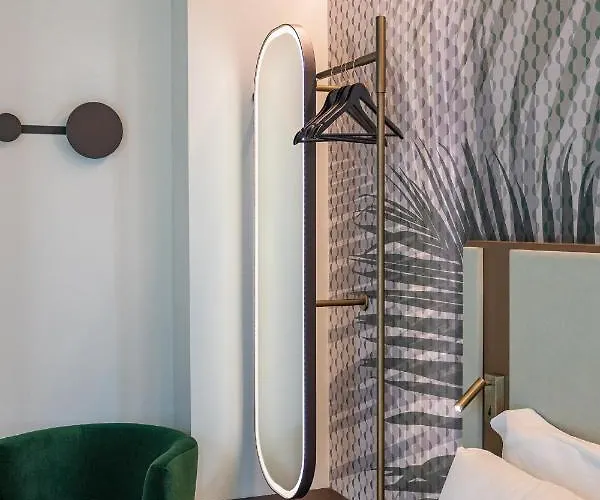 Hotel Boutique Martini 17 3*