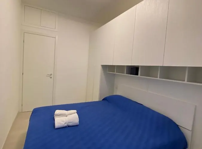 Lady Indigo San Siro Милан