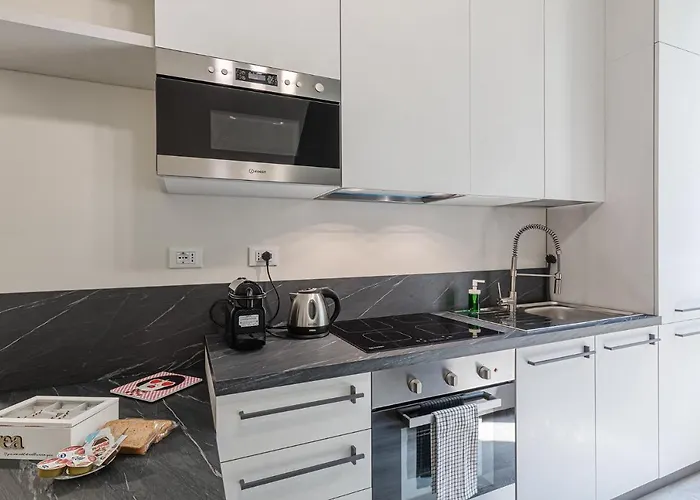 La Boutique Milano: In Porta Romana * Milan