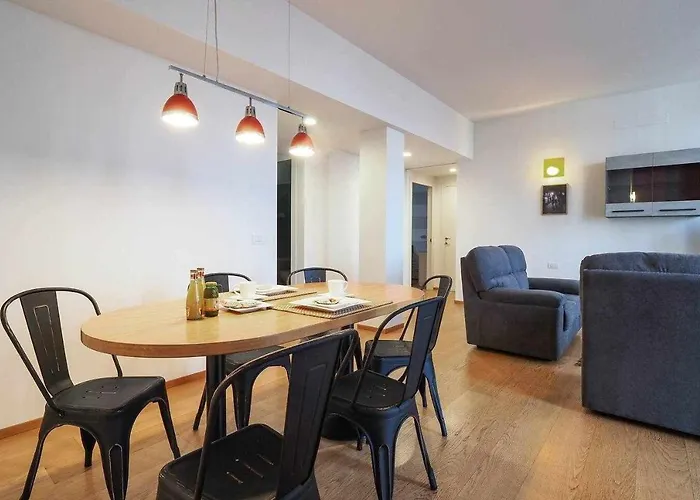 Uca14. Luxury Large 3brs Private Terrace Citylife Apartmán