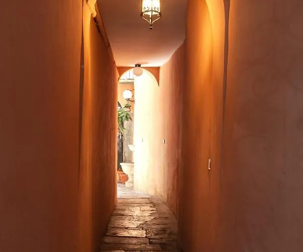 Via Torino