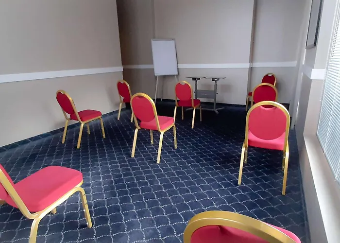 فندق Blaise & Francis 4*