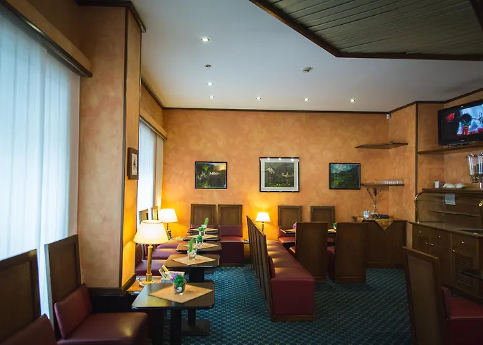 アックルシオ 3* ミラノ