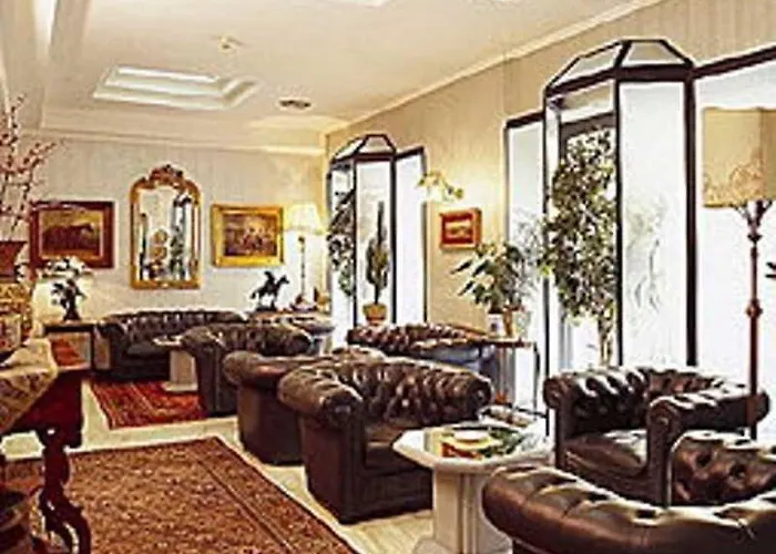 Jr Bocconi Hotel 4*