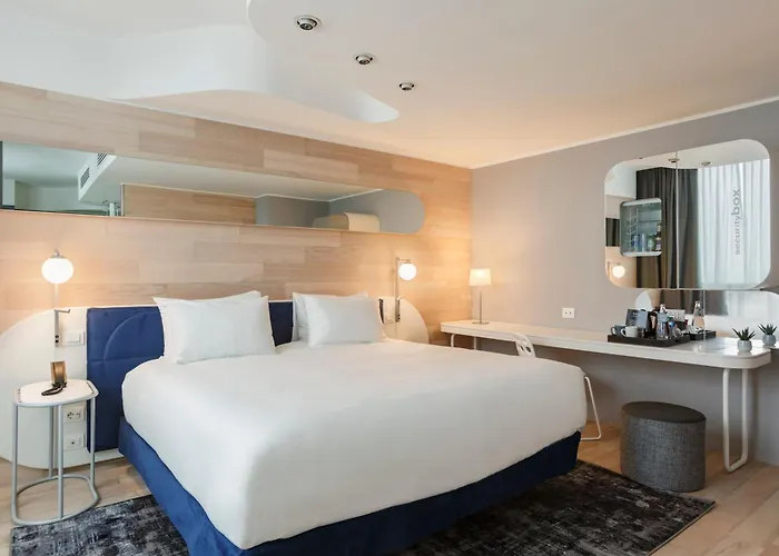 Voco Milan-fiere By Ihg 4*