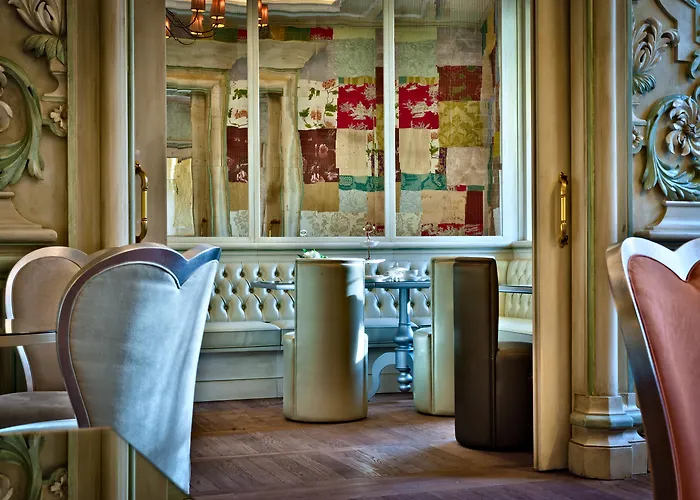 Chateau Monfort - Relais & Chateaux 5* ميلان