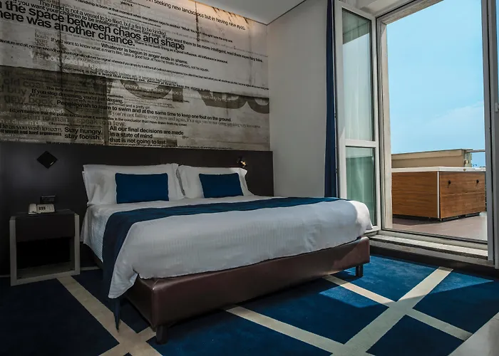 Otel Manin 4*