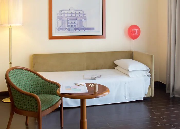 Starhotels Business Palace 4* מילאנו