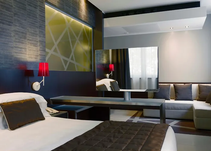 Otel Manin 4*
