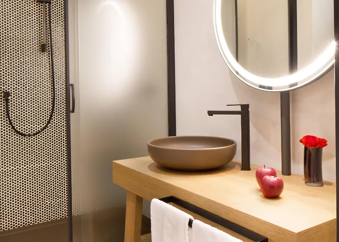 Starhotels Business Palace Otel 4*