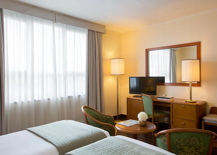 Starhotels Business Palace