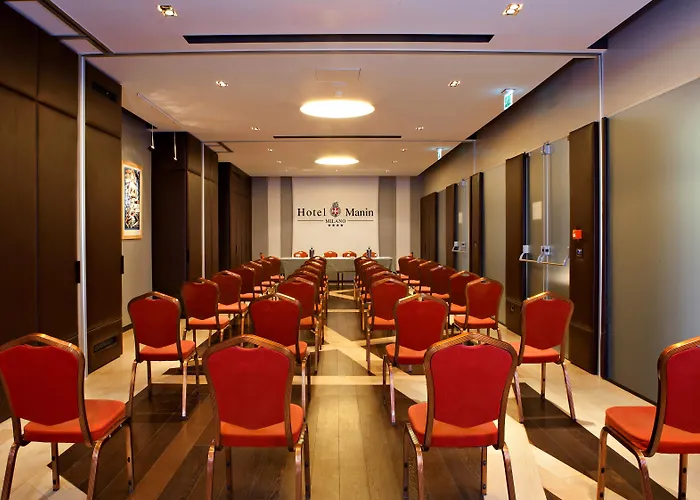 Otel Manin 4*