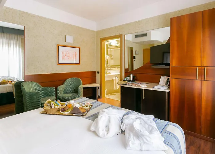 Mirage Sure Collection By Western 4*