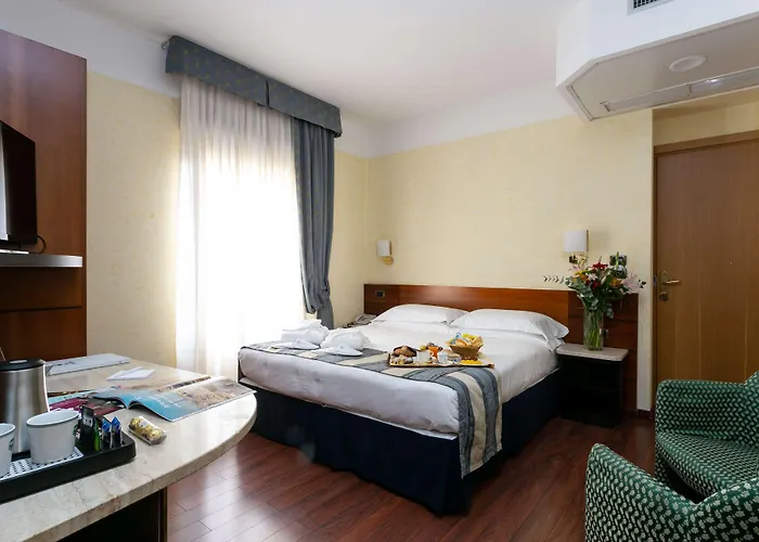 Mirage Sure Collection By Western Отель