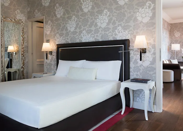 시나 드 라 빌 4* 밀라노