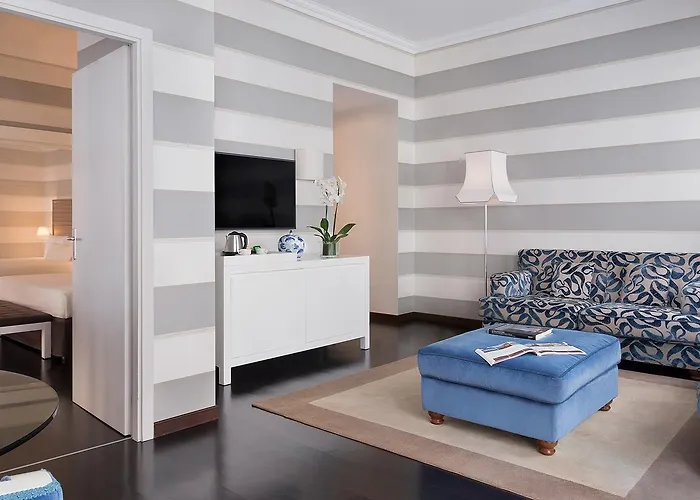 فندق سينا دي لا فيل