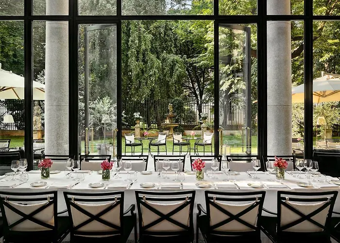 パラッツォ パリジ ホテル＆グランド スパ Lhw ホテル 5*