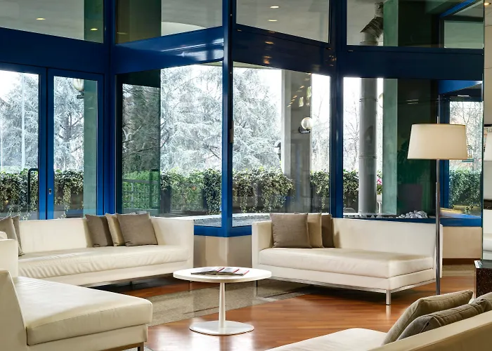 Unaway & Quark Due 4* Milano