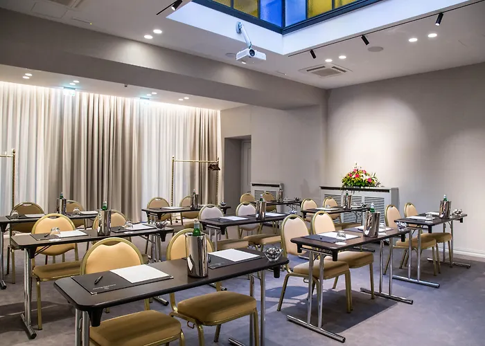 ホテル ワールドホテル クリストフォロ コロンボ