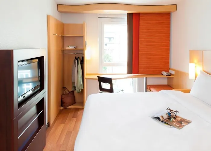 Otel Ibis Centro 3*