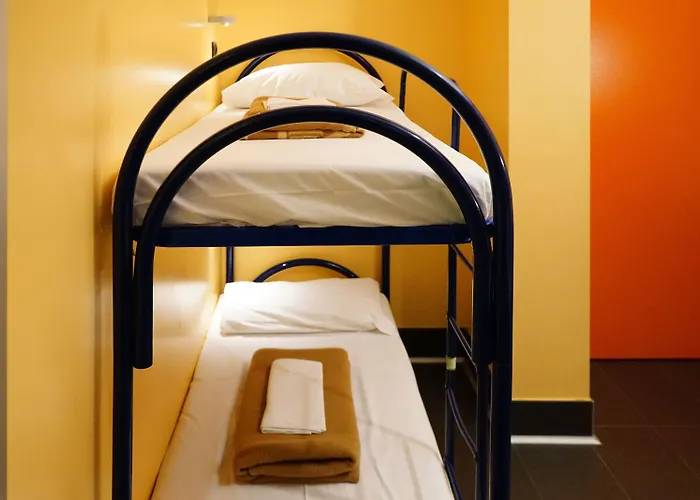 Aig Piero Rotta Hostel *