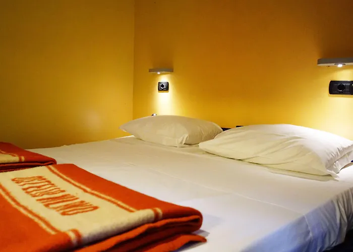 Aig Piero Rotta Hostel