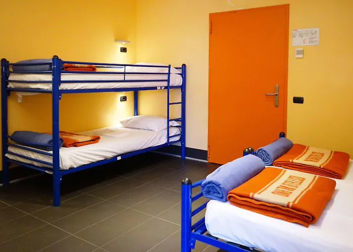 Aig Piero Rotta Hostel *