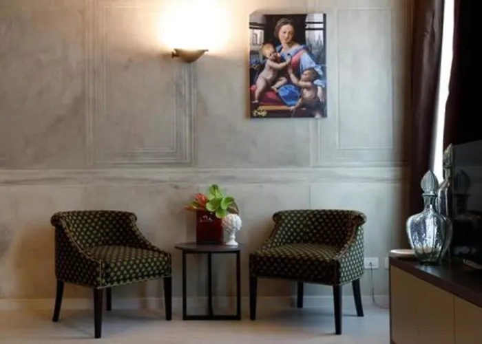 Отель Fifty House 5*